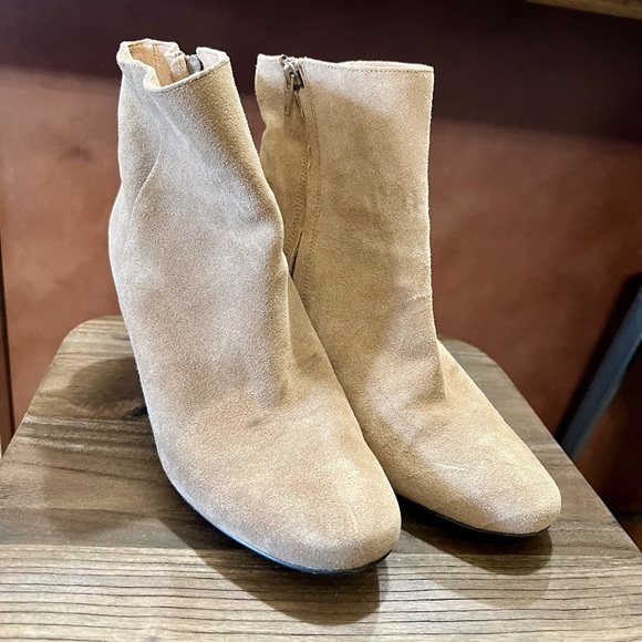 Banana Republic Suede Ankle Boot - Tan - Picture 1 of 7